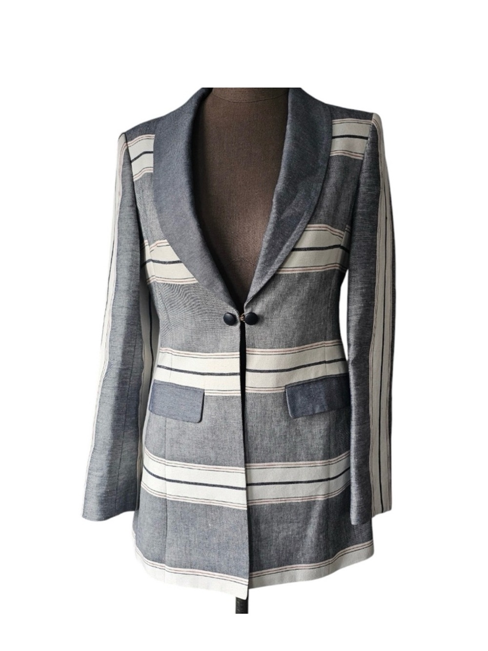 BECKEN Striped Grey and White Women's Blazer - like new